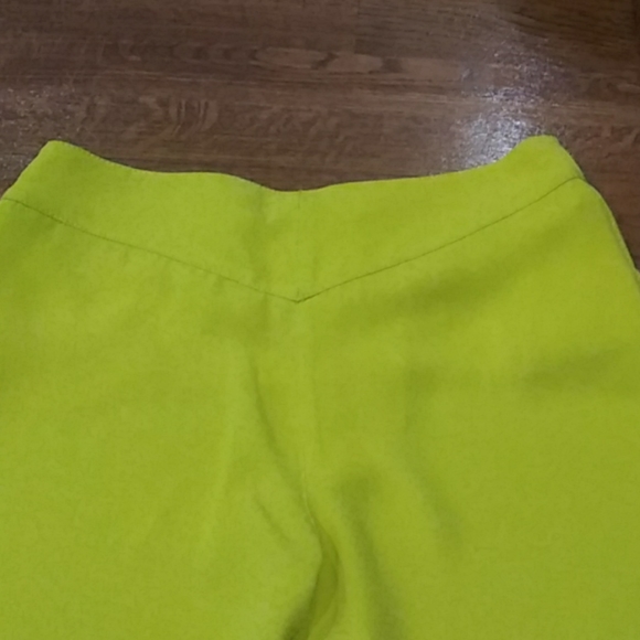 Emanuel Ungaro yellow crop pants - Picture 4 of 5